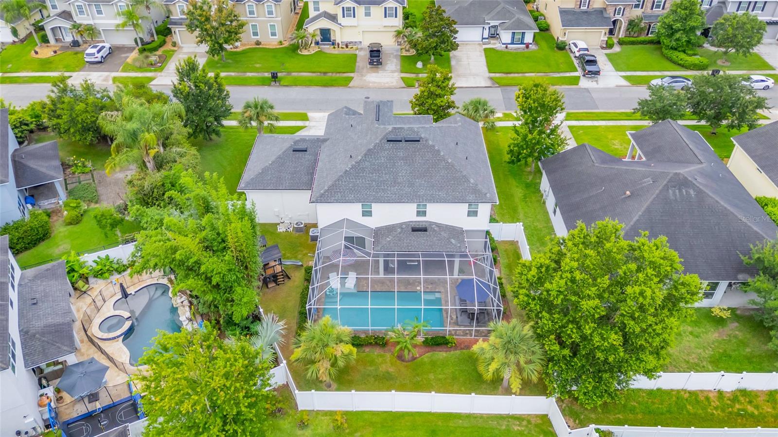 WATERS EDGE PH 11 - Residential
