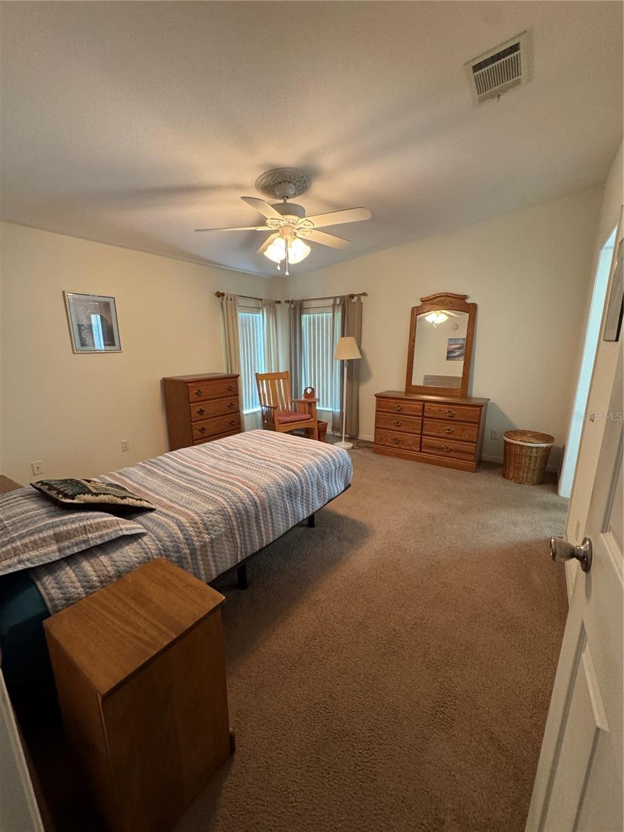 GRAND HORIZONS PH 02 - Residential