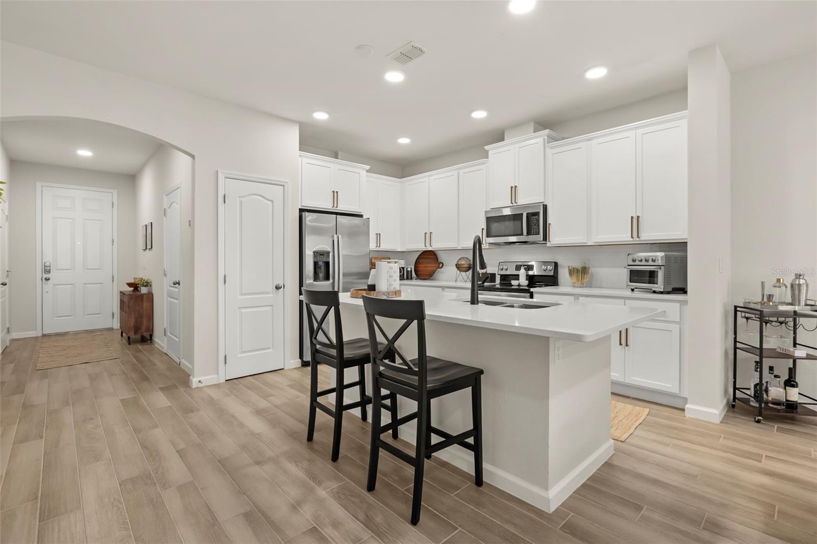 TOWNS AT TUSKAWILLA COMMONS - Residential