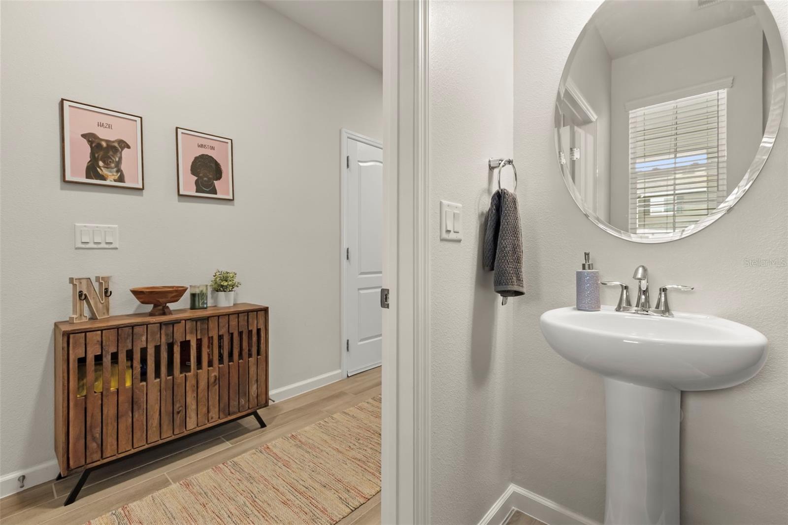 TOWNS AT TUSKAWILLA COMMONS - Residential