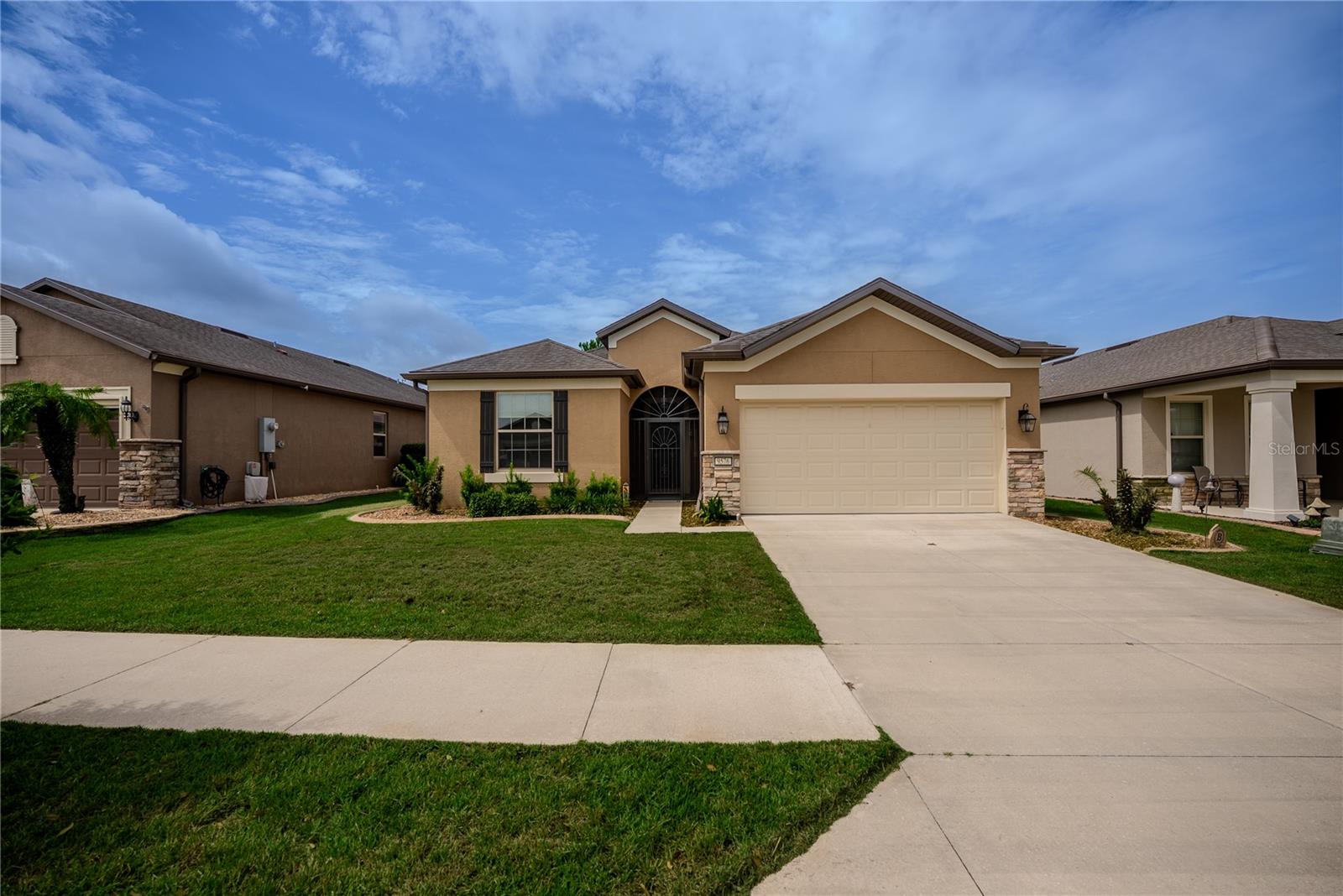 STONE CRK BY DEL WEBB FAIRFIEL - Residential