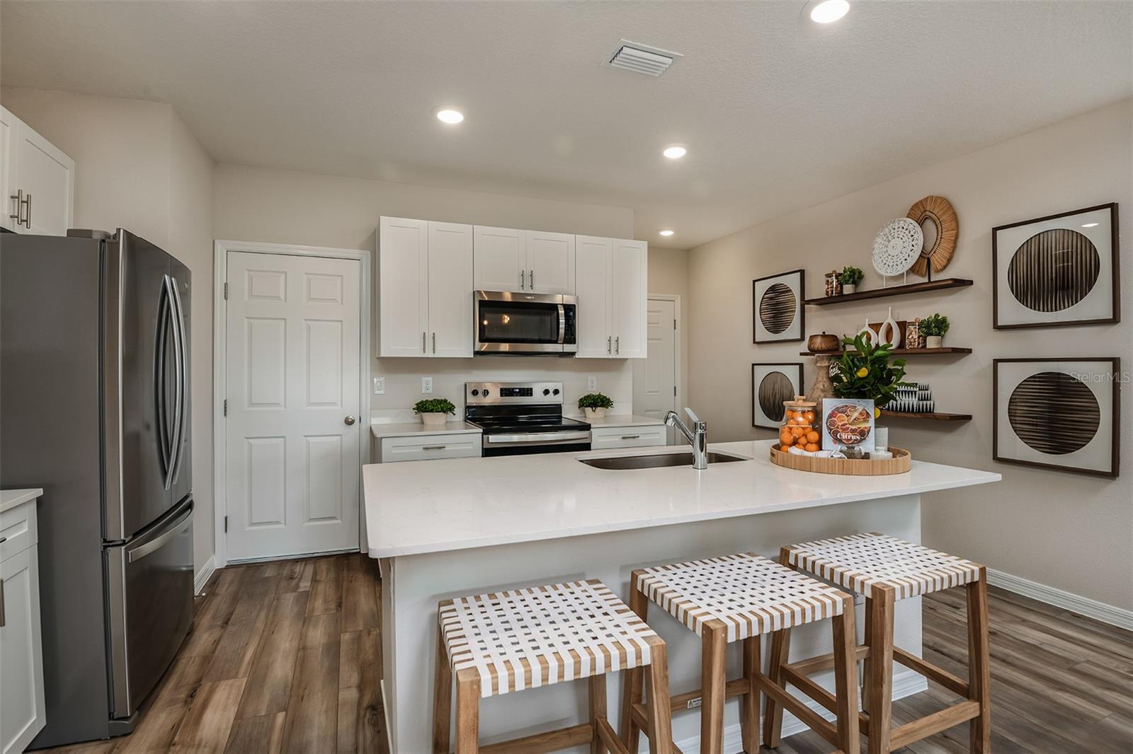 CF GTIS II GROVE AT CROSSWIND LLC - Residential