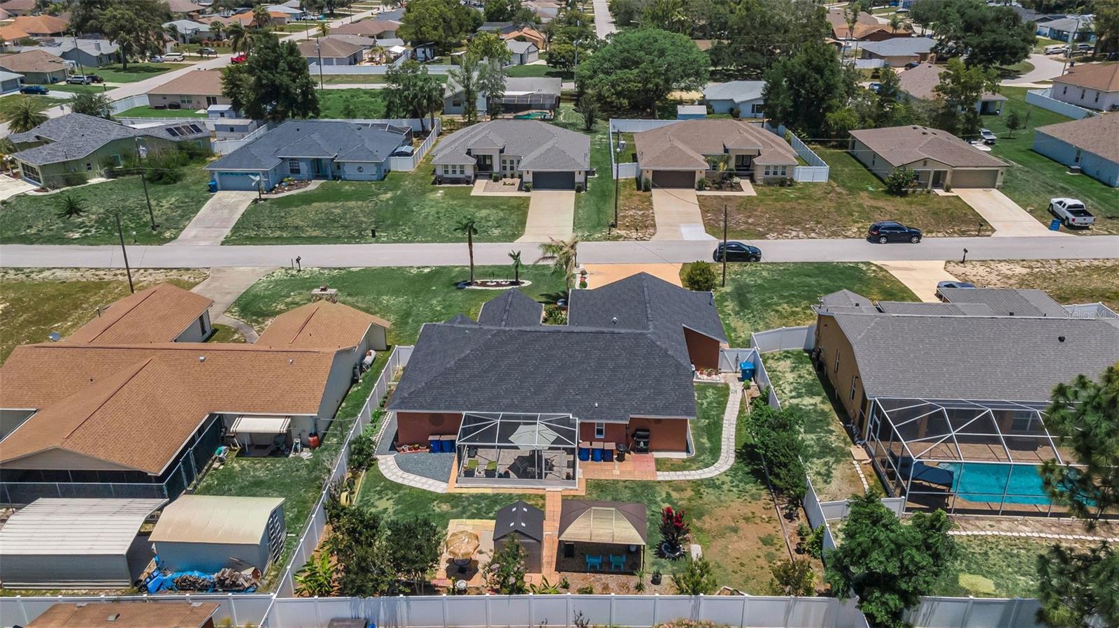 SPRING HILL - Residential