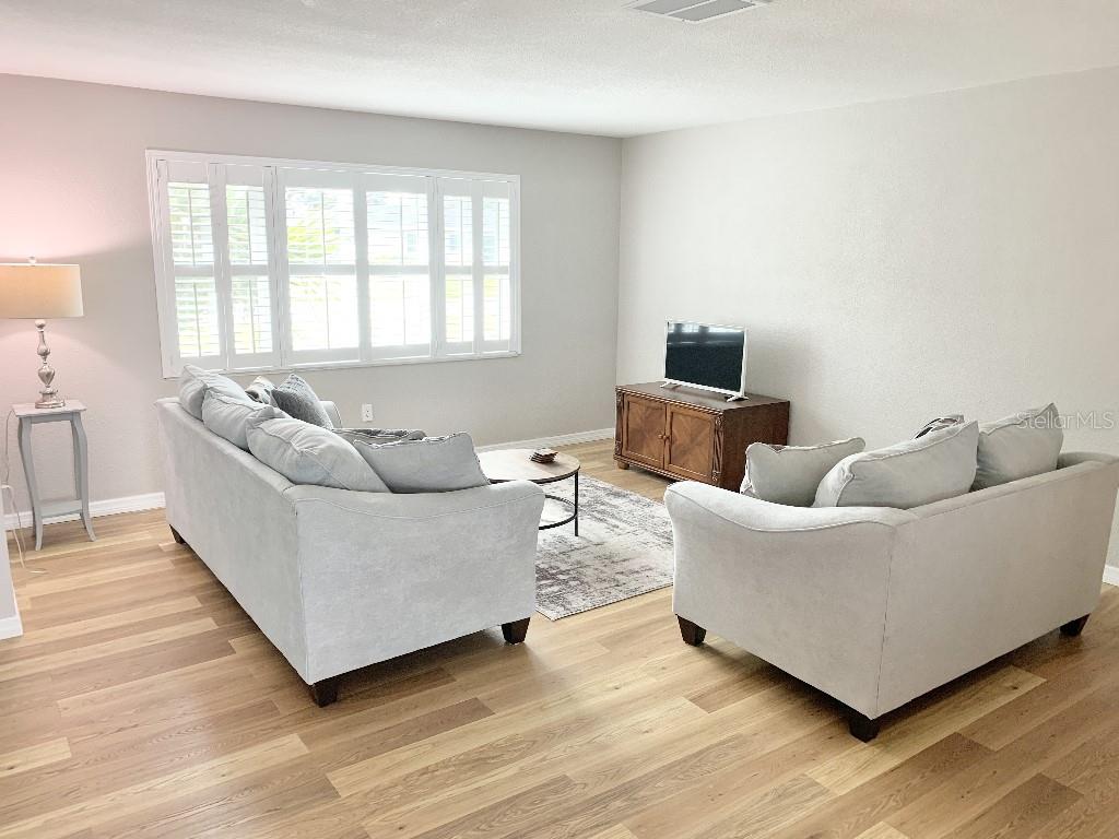 ROTONDA WEST OAKLAND HILLS - Residential