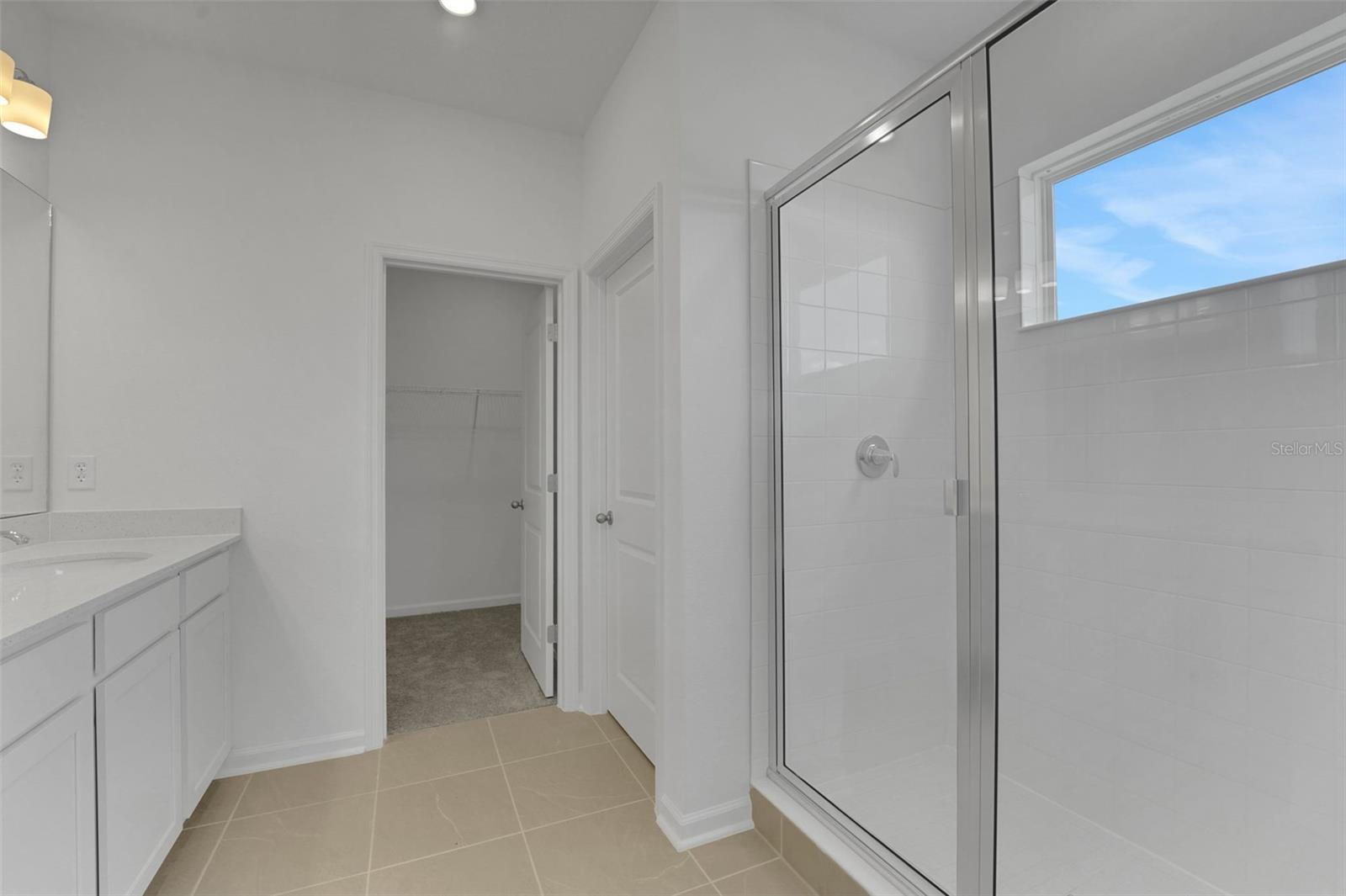 RESERVES AT HAMMOCK OAKS - Residential