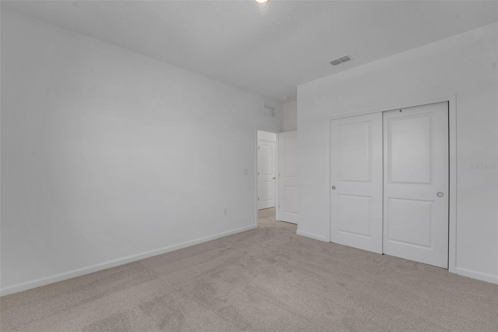 RESERVES AT HAMMOCK OAKS - Residential