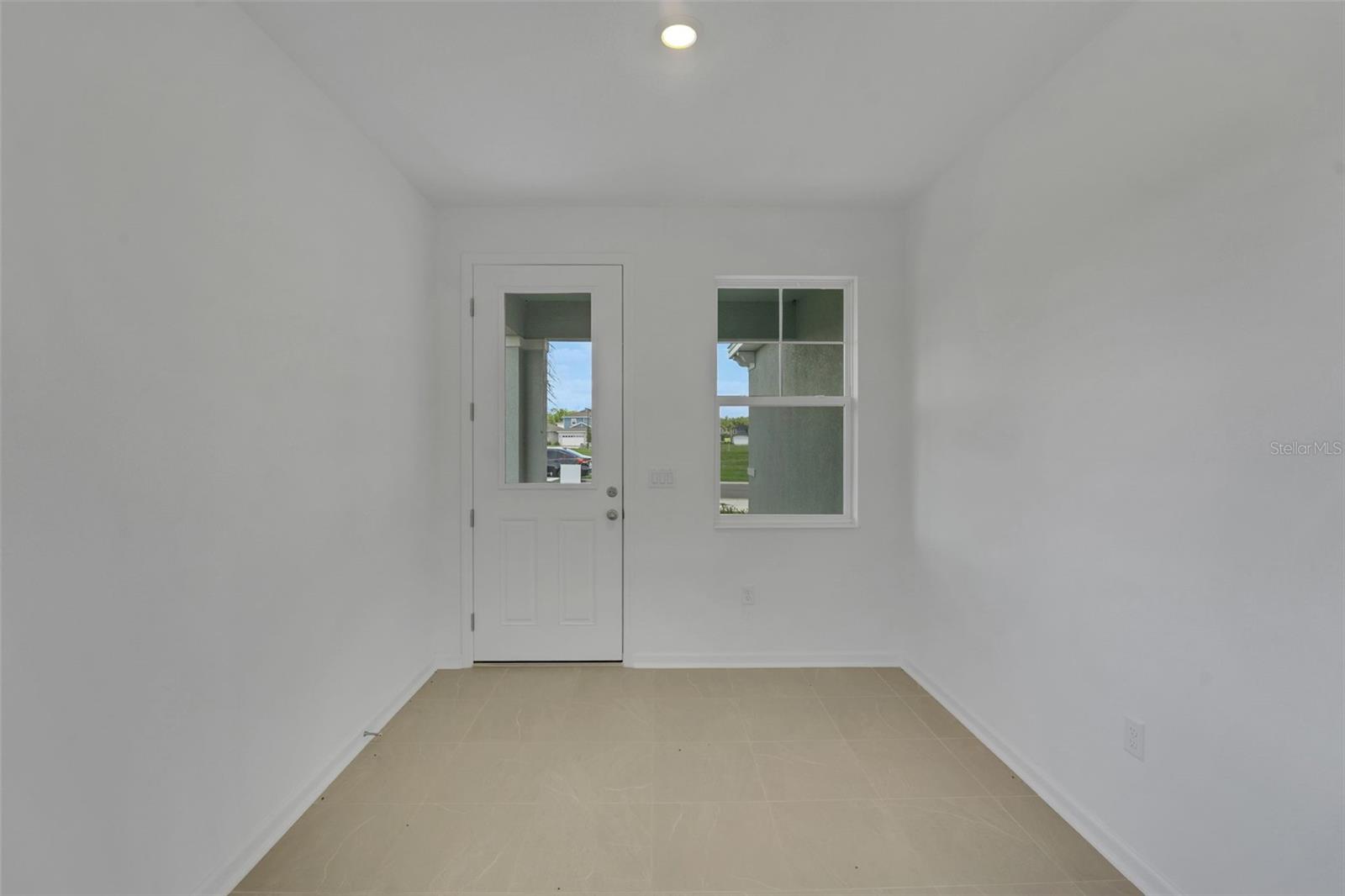 RESERVES AT HAMMOCK OAKS - Residential