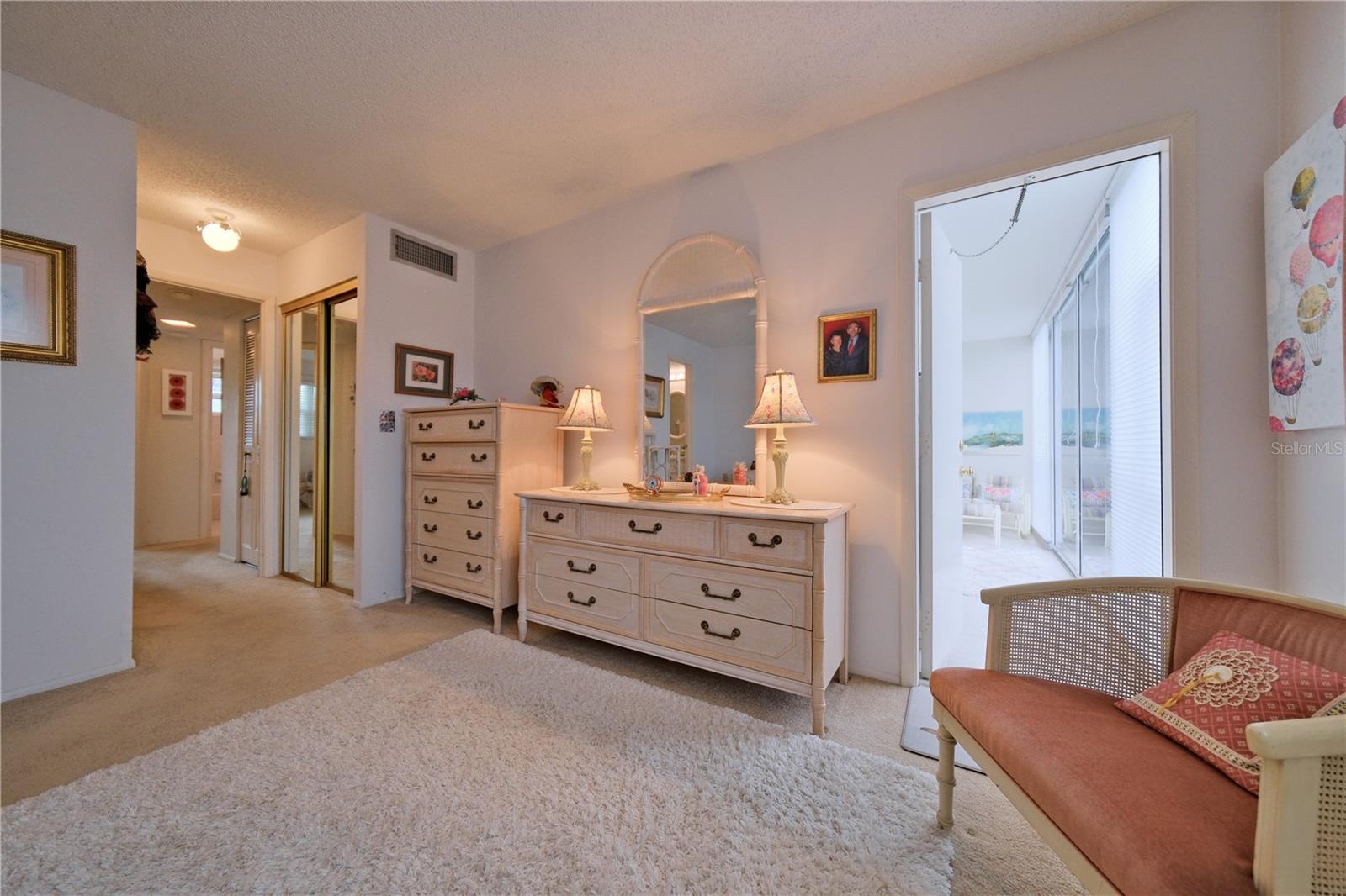 IRONWOOD SIXTH - Residential
