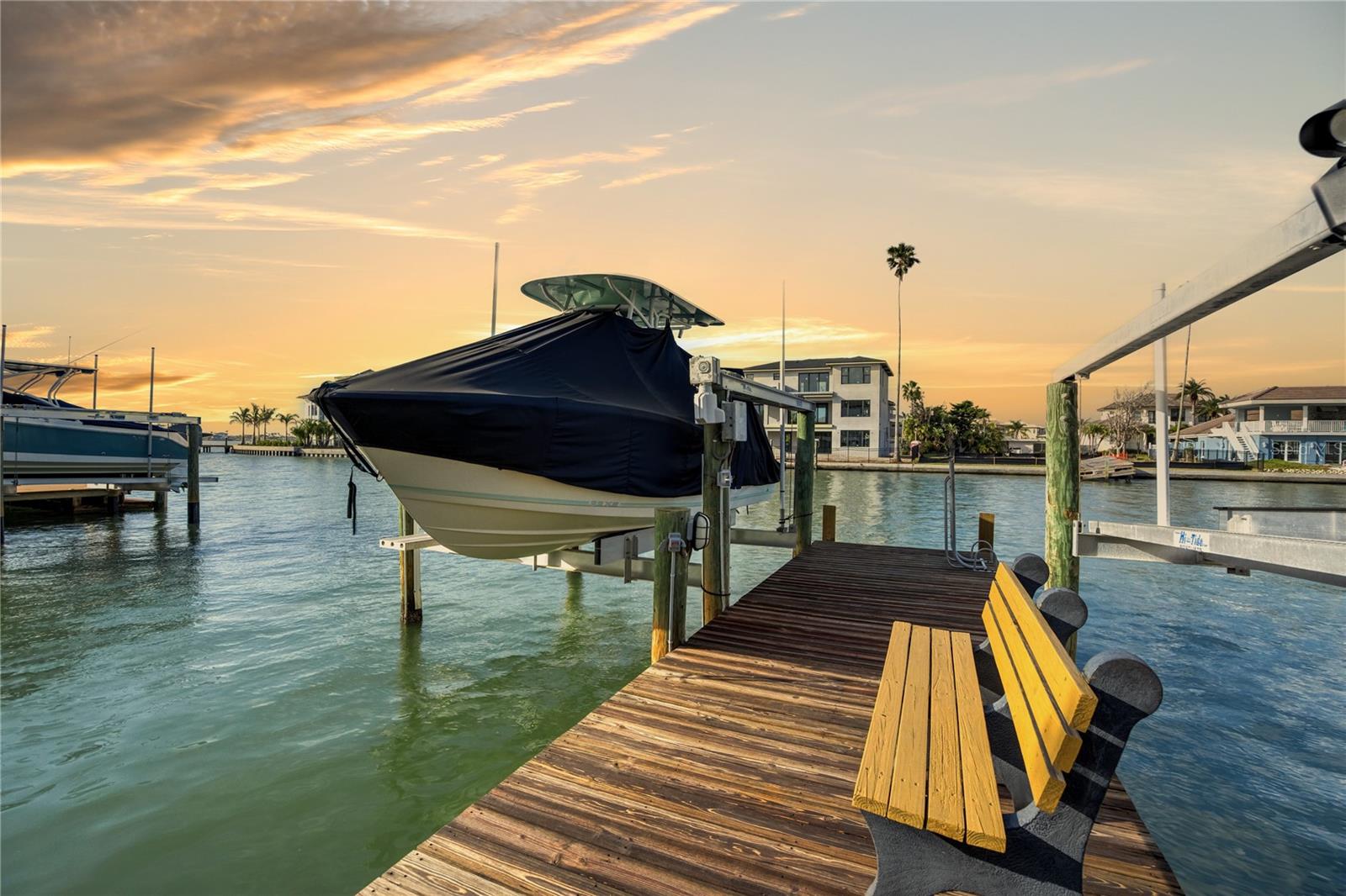 SUNSET BAY - Residential