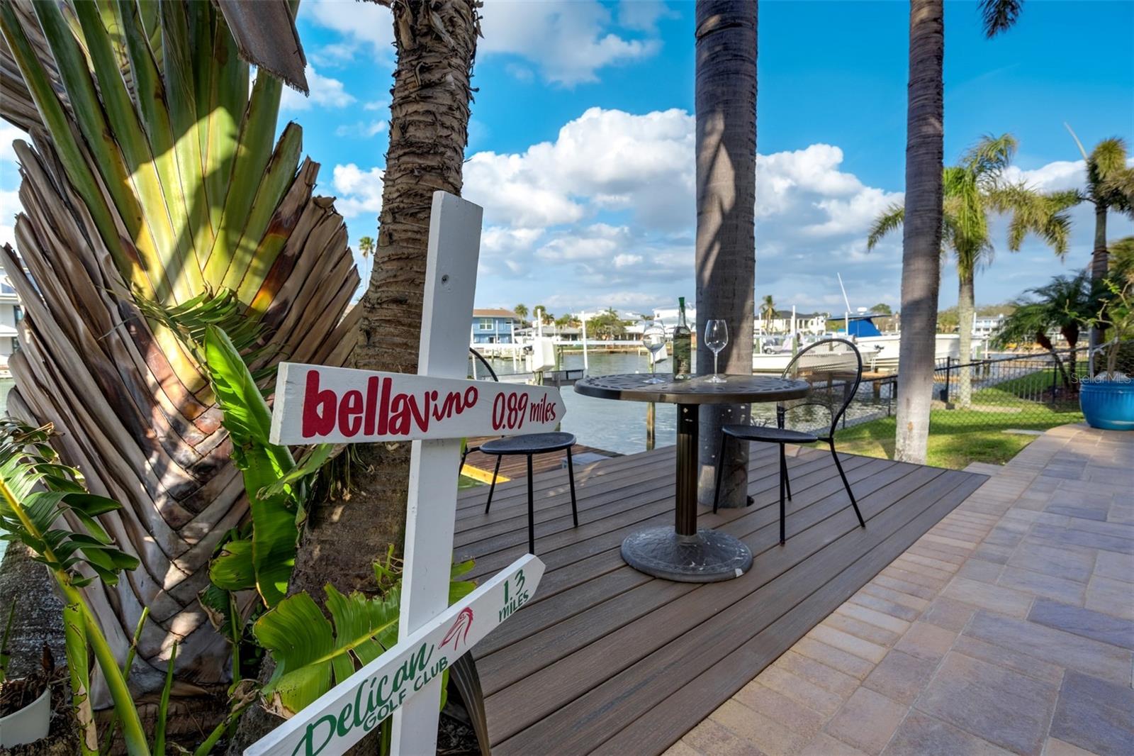 SUNSET BAY - Residential