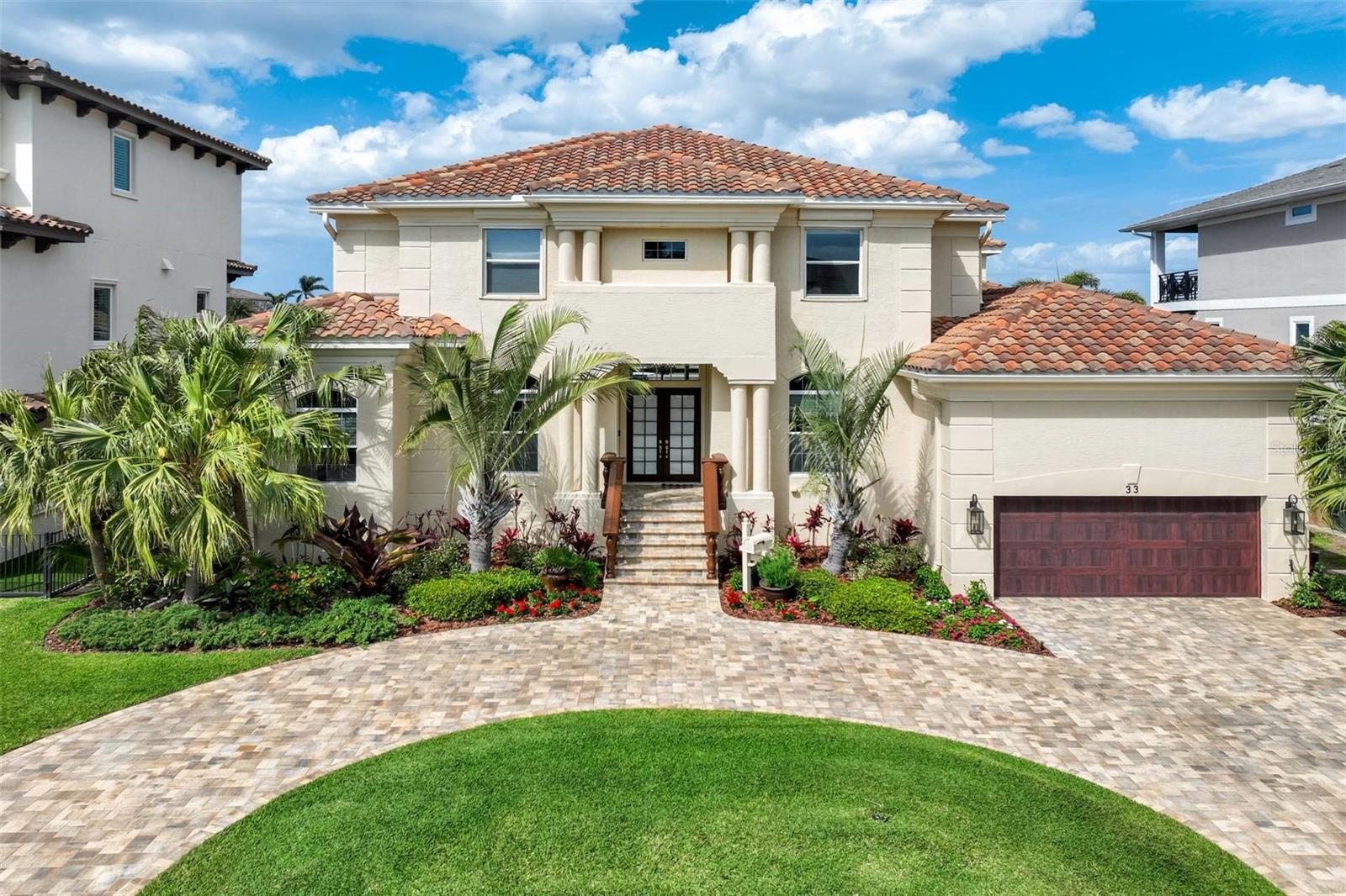 SUNSET BAY - Residential