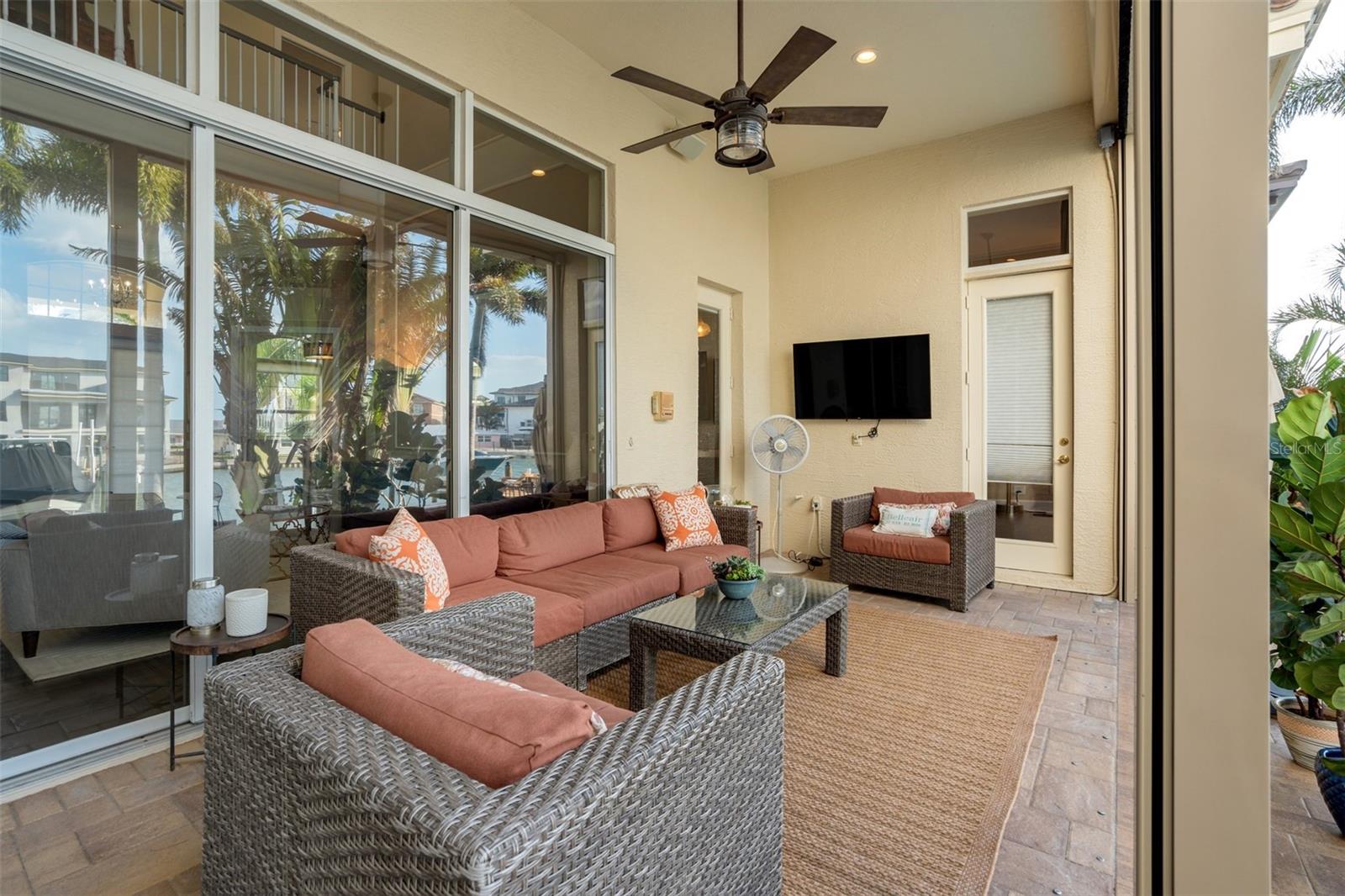 SUNSET BAY - Residential