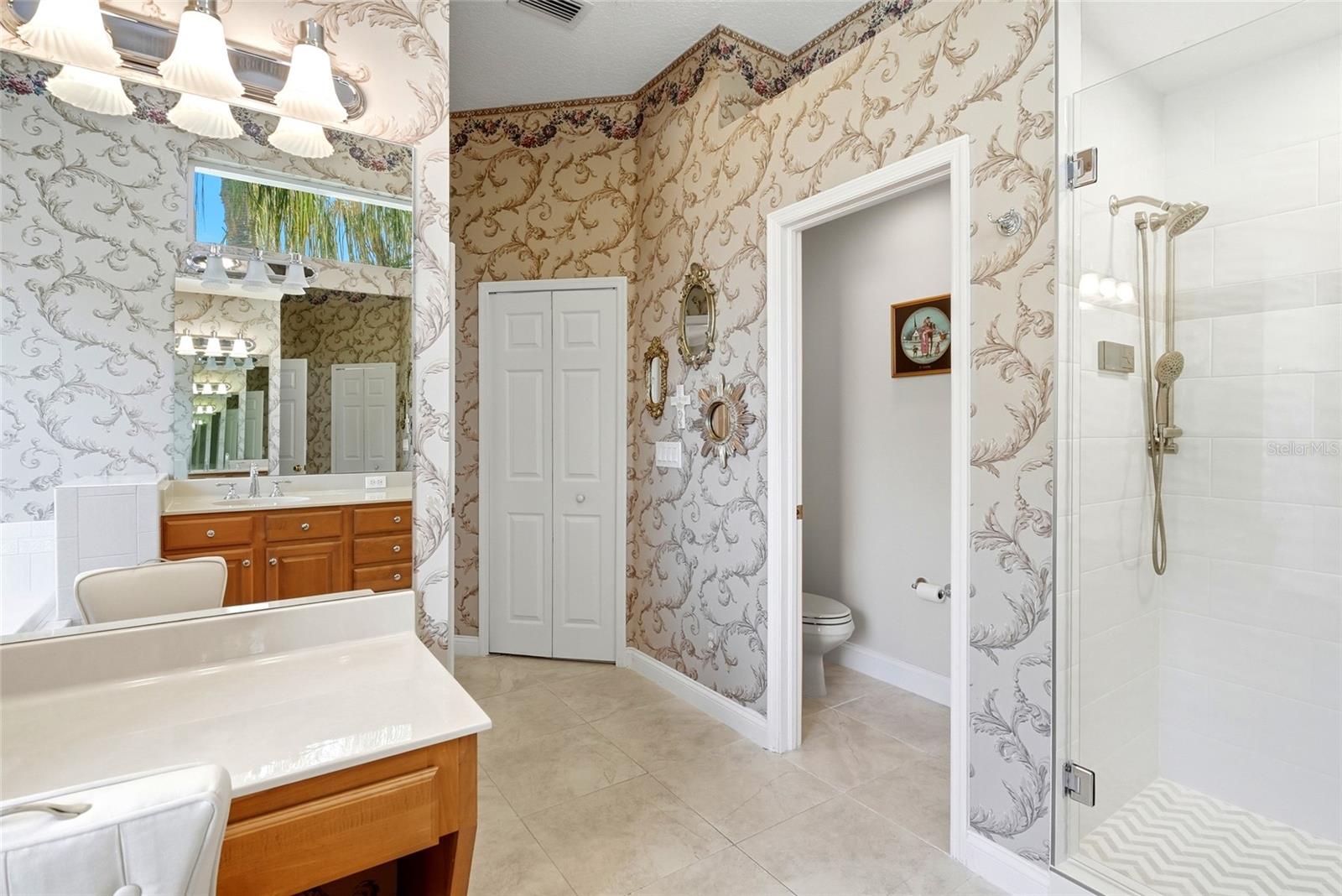 PLACIDO BAYOU - Residential