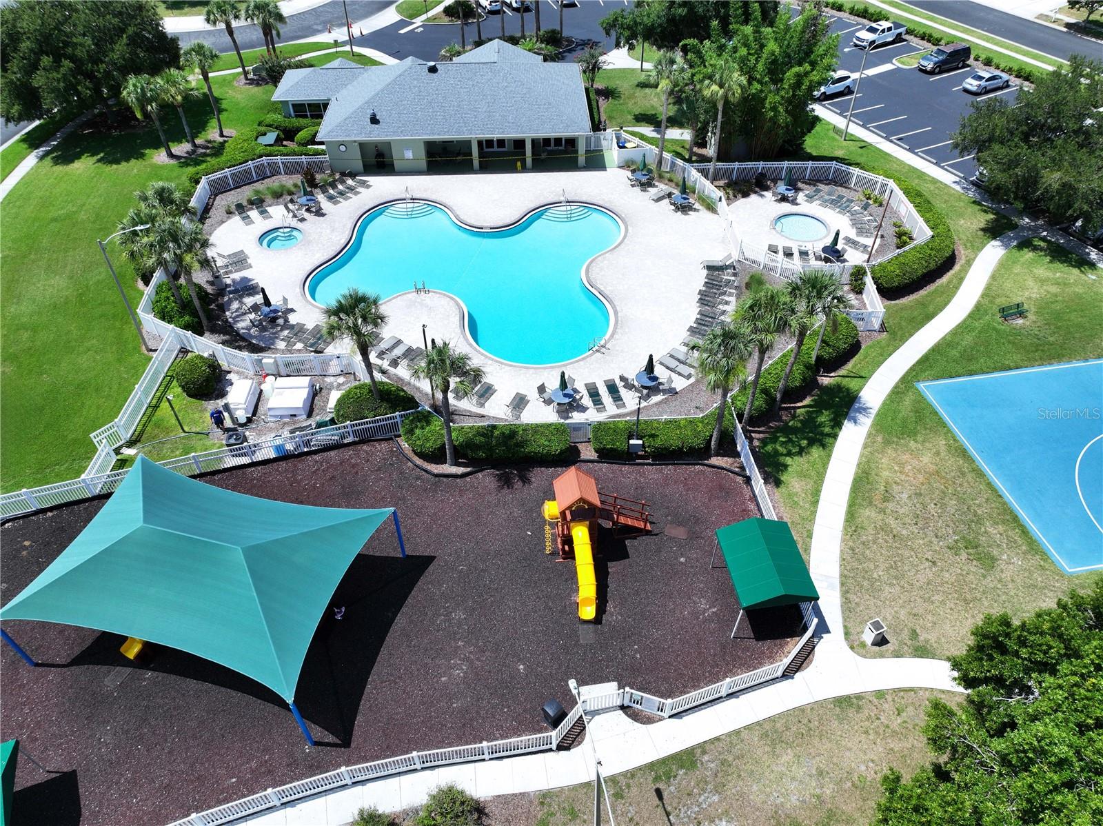 GRAND OAKS PH 02 UNITS 06 & 08 - Residential