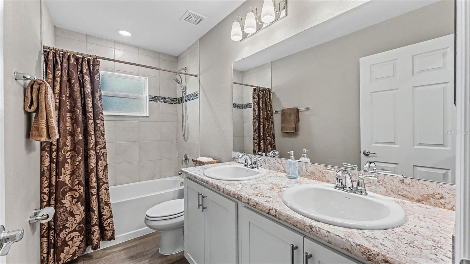 WILLOW RDG - Residential
