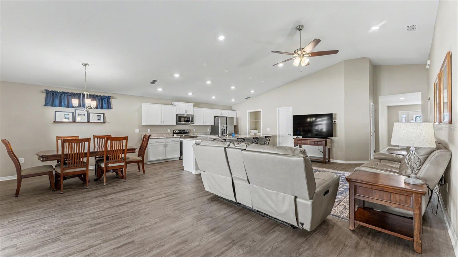 WILLOW RDG - Residential