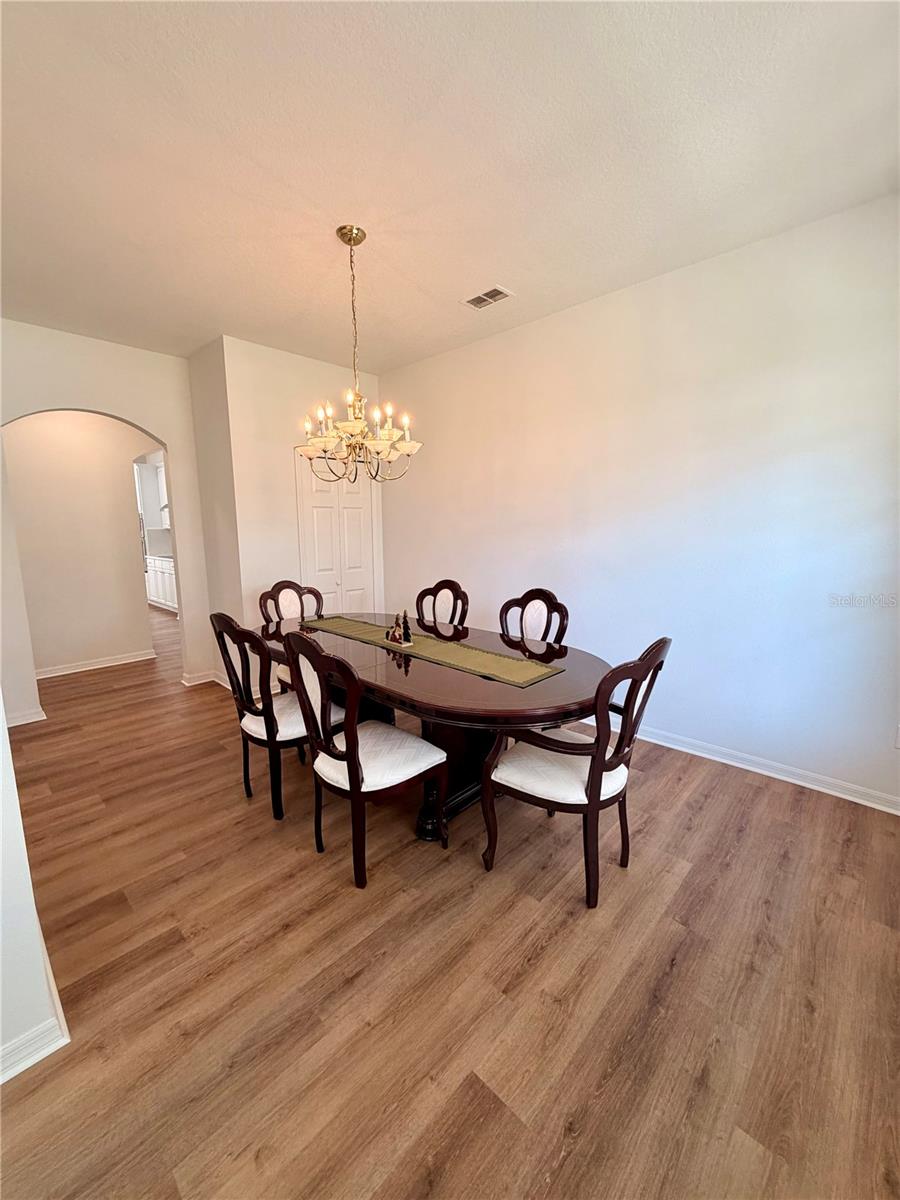 REMINGTON PH 1 TR F - Residential Lease