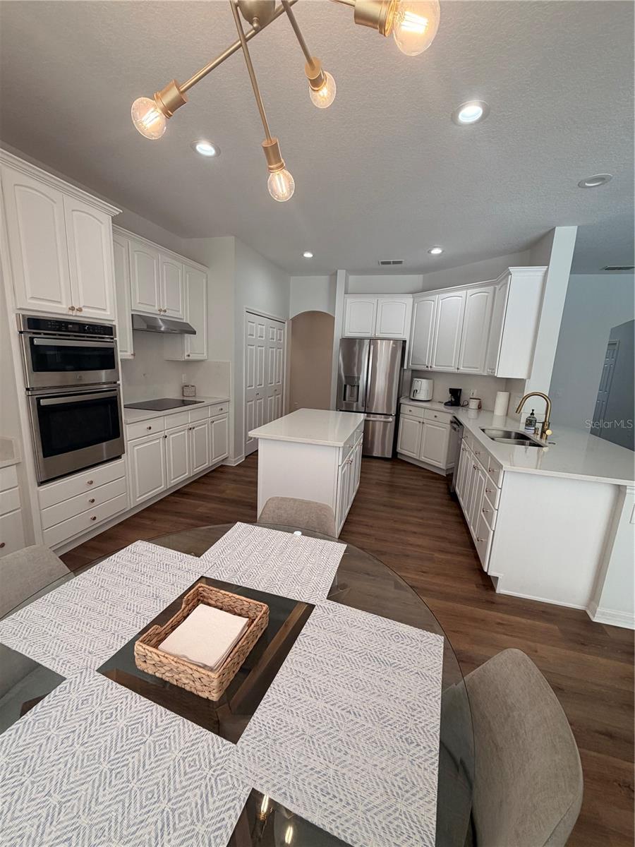 REMINGTON PH 1 TR F - Residential Lease