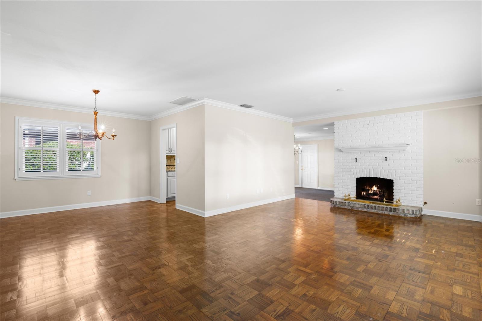 LANGS ADD TO GOLF VIEW E - Residential