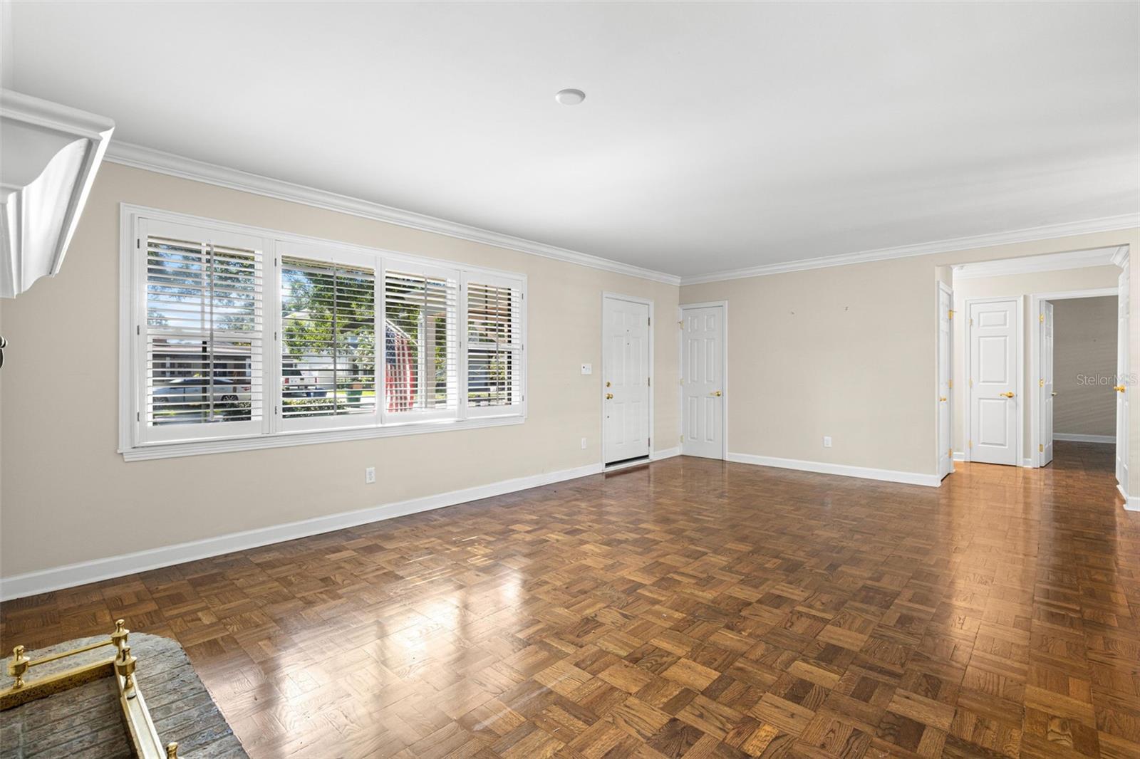 LANGS ADD TO GOLF VIEW E - Residential