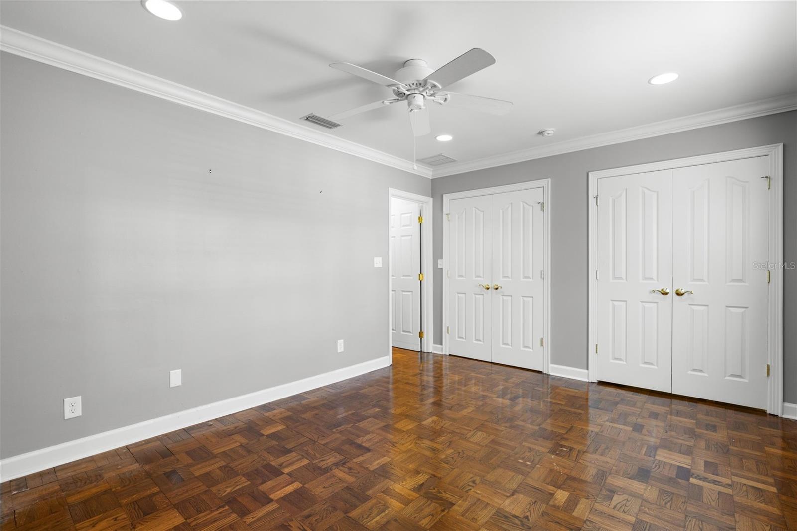 LANGS ADD TO GOLF VIEW E - Residential