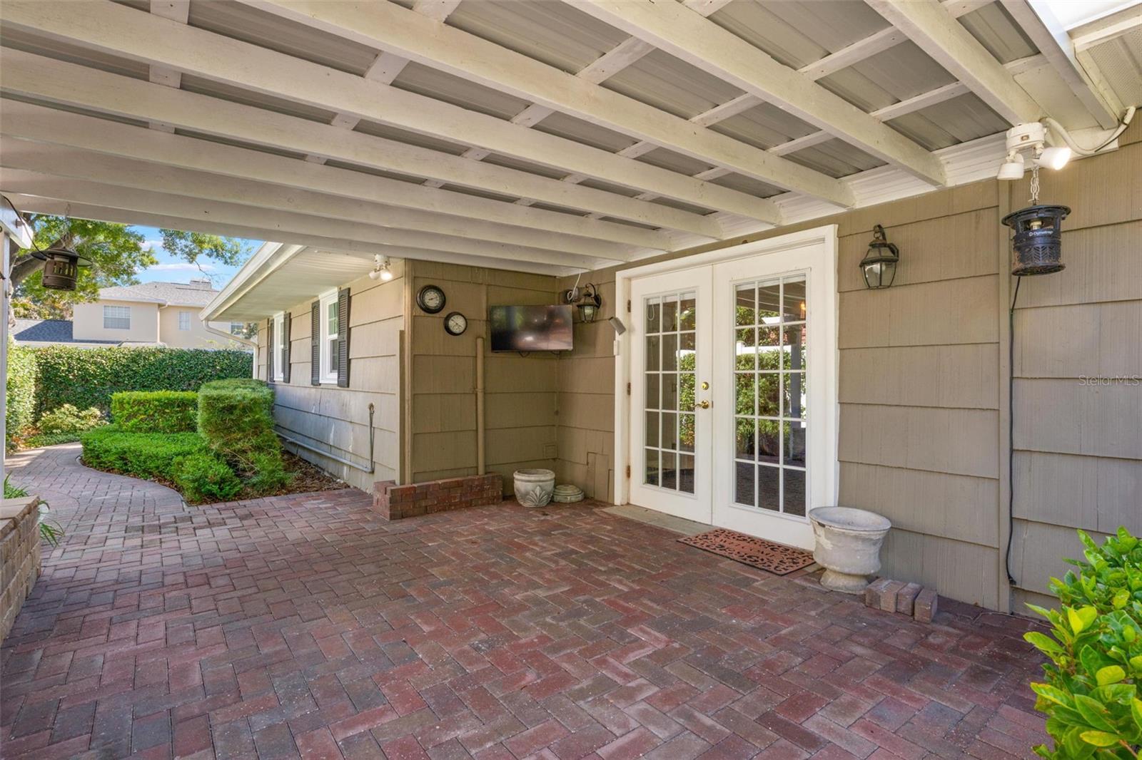 LANGS ADD TO GOLF VIEW E - Residential