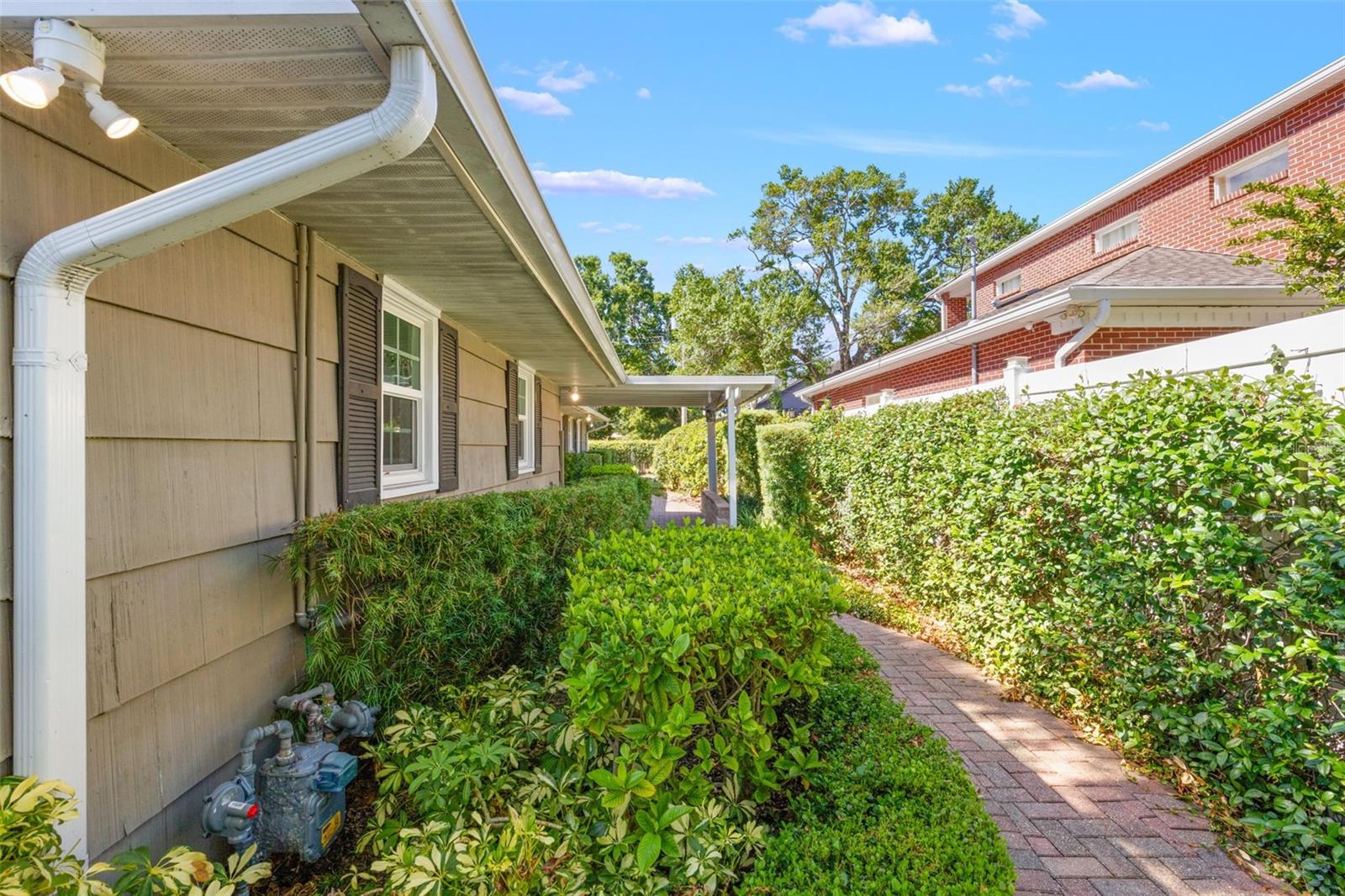 LANGS ADD TO GOLF VIEW E - Residential