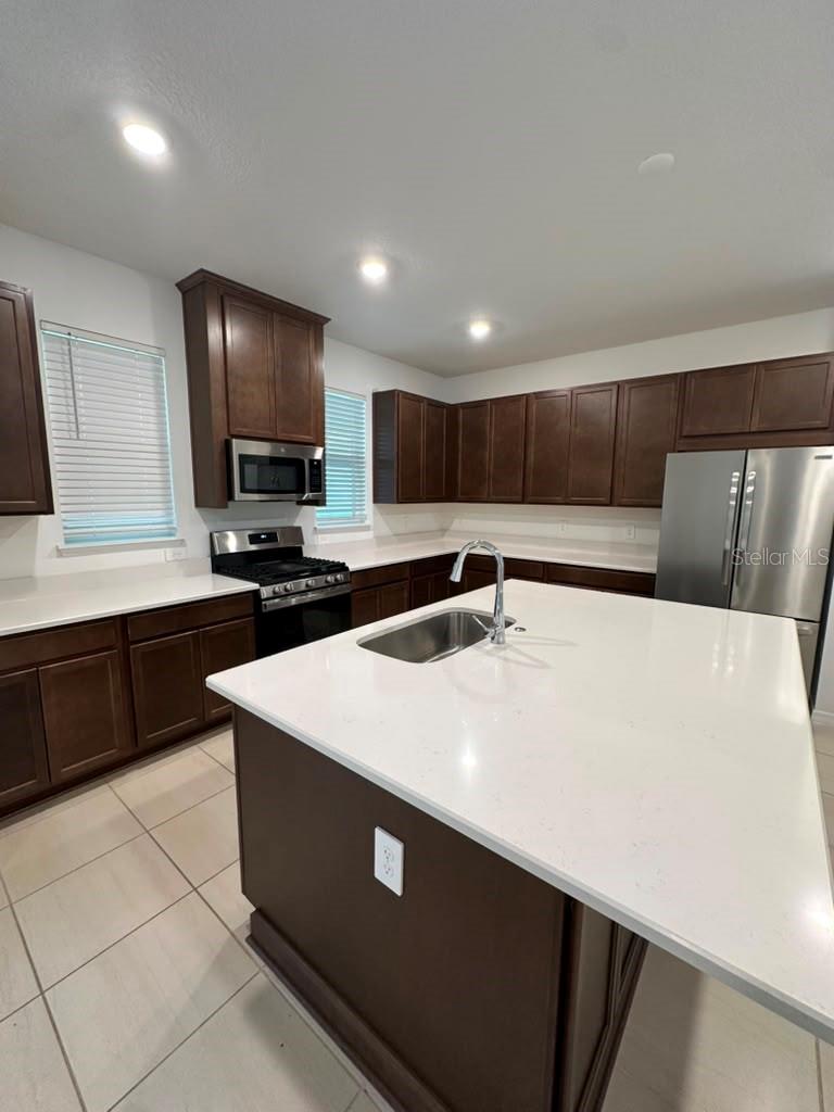 HARVEST AT OVATION 112/64 LOT 142 - Residential Lease