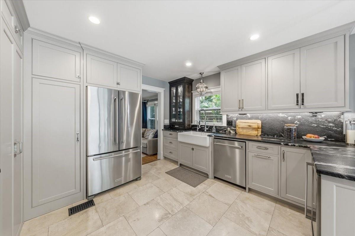 ST PETERSBURG INVESTMENT CO SUB - Residential