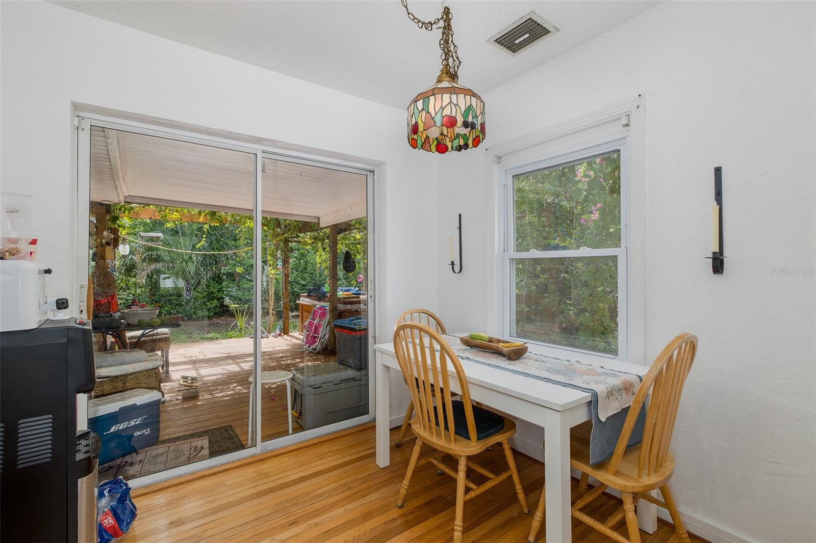 ROSS OAKS - Residential