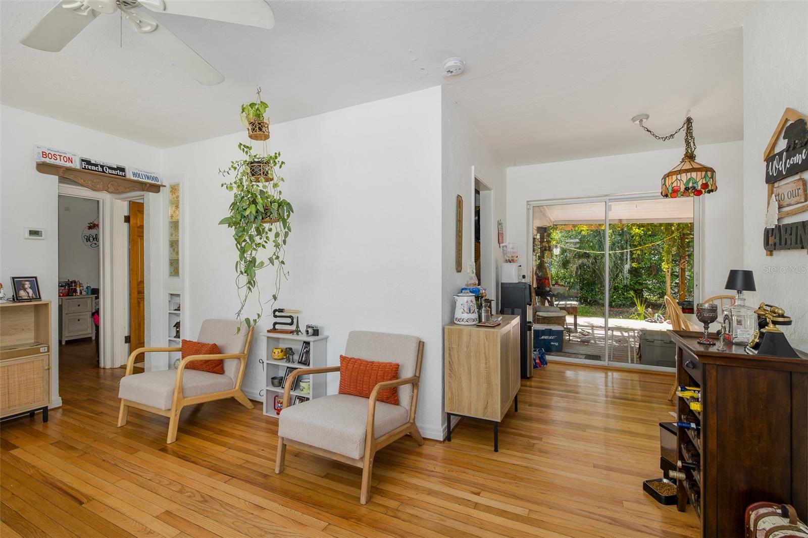 ROSS OAKS - Residential