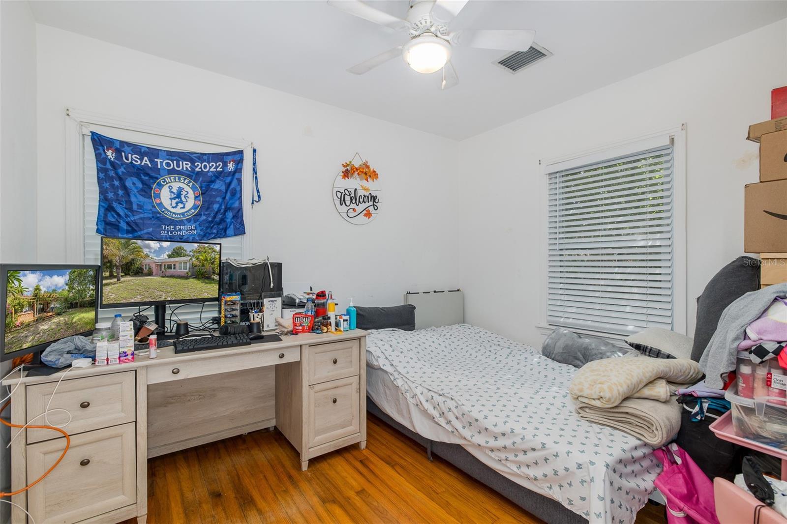 ROSS OAKS - Residential