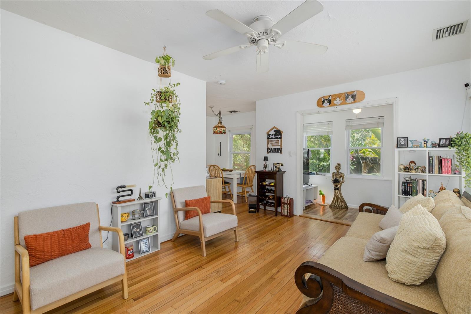 ROSS OAKS - Residential
