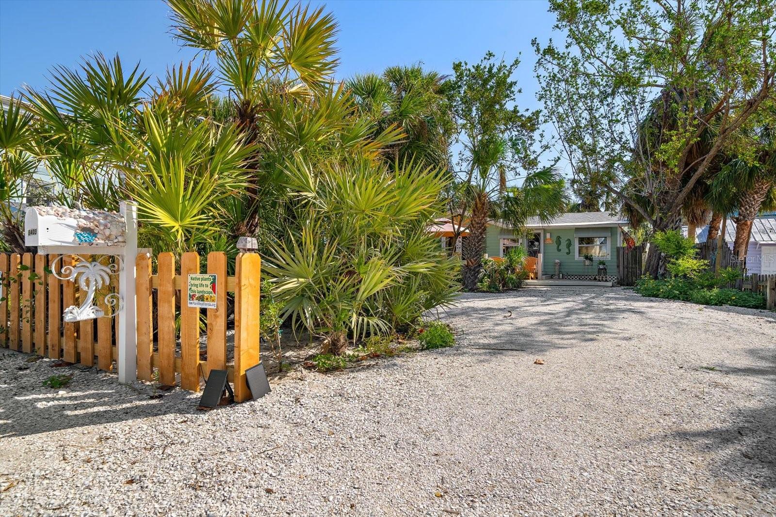 SUNSET BEACH - Residential