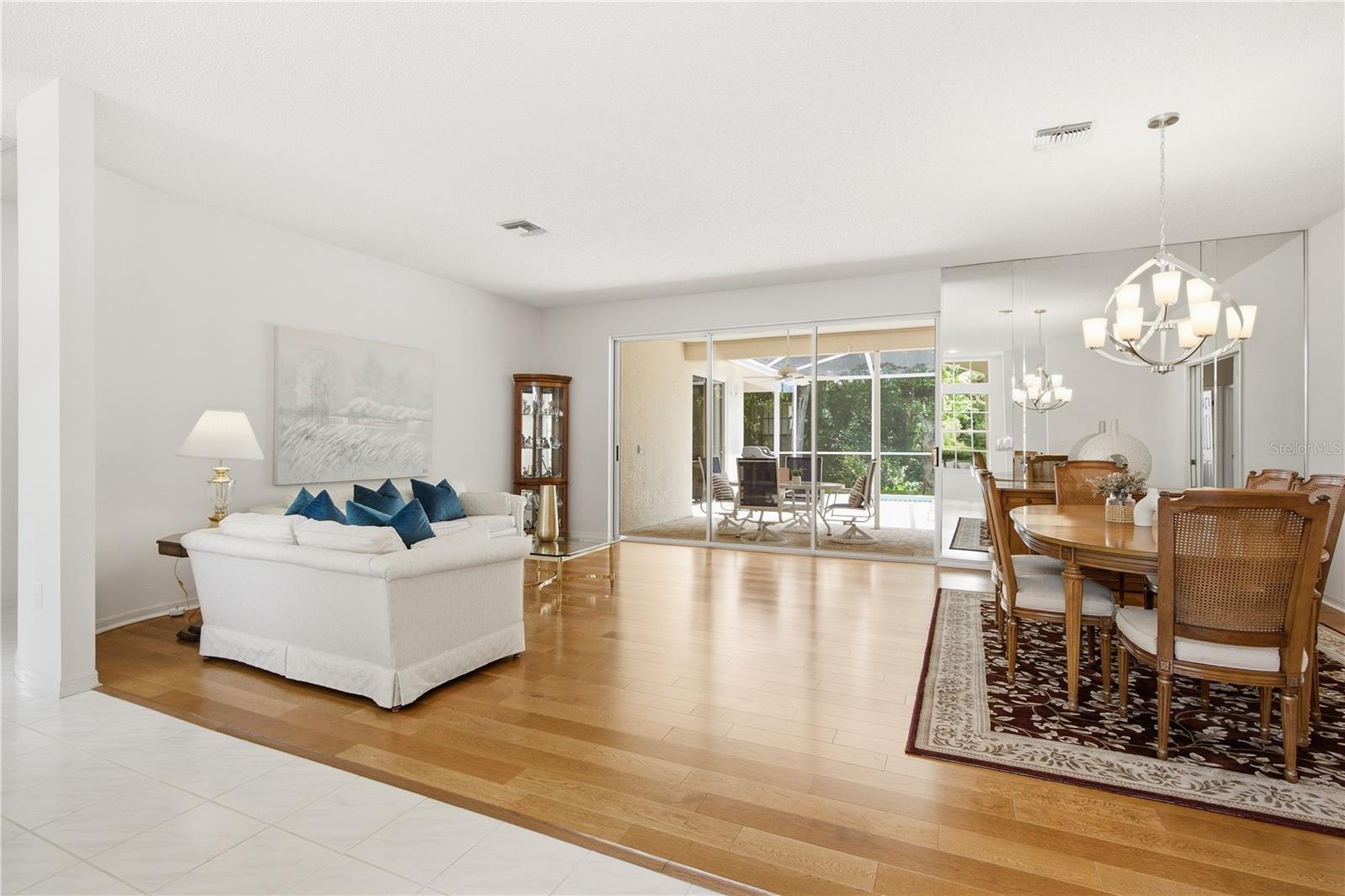 CRESCENT OAKS COUNTRY CLUB PH 1 - Residential