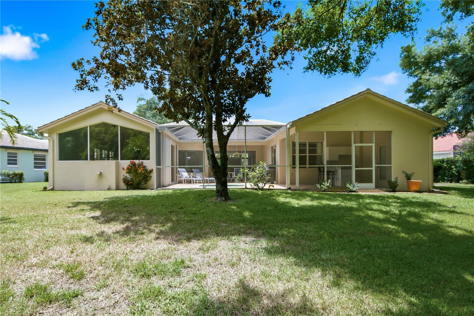 CRESCENT OAKS COUNTRY CLUB PH 1 - Residential