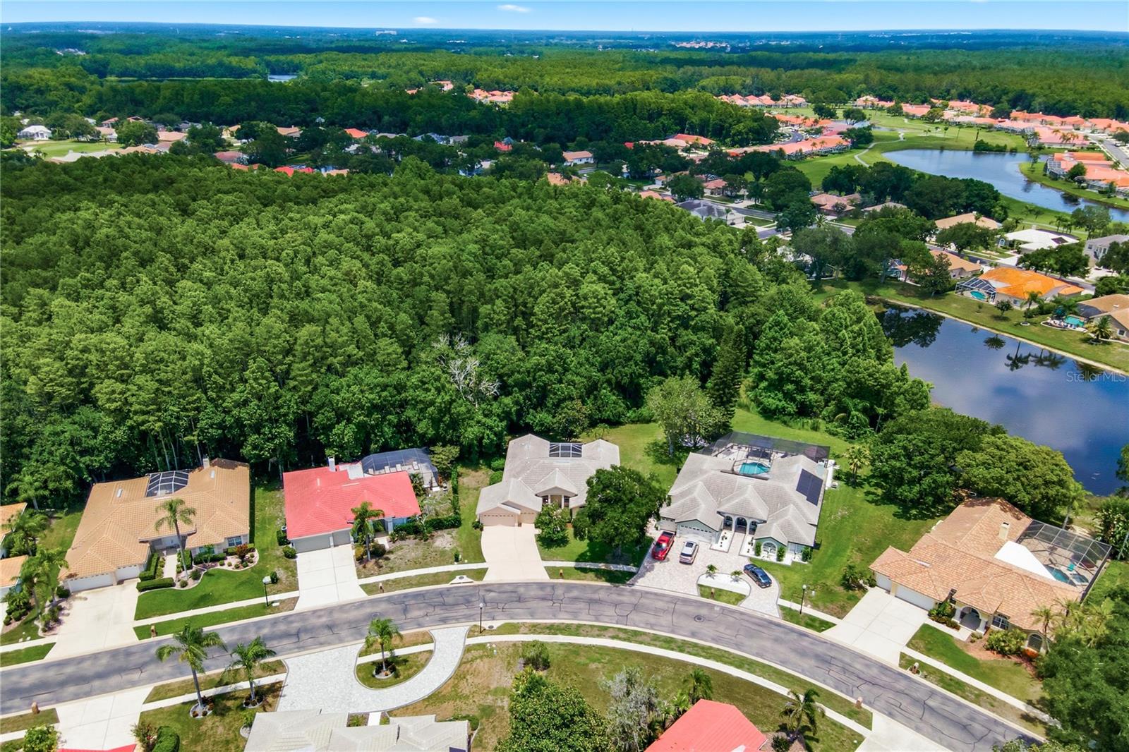 CRESCENT OAKS COUNTRY CLUB PH 1 - Residential