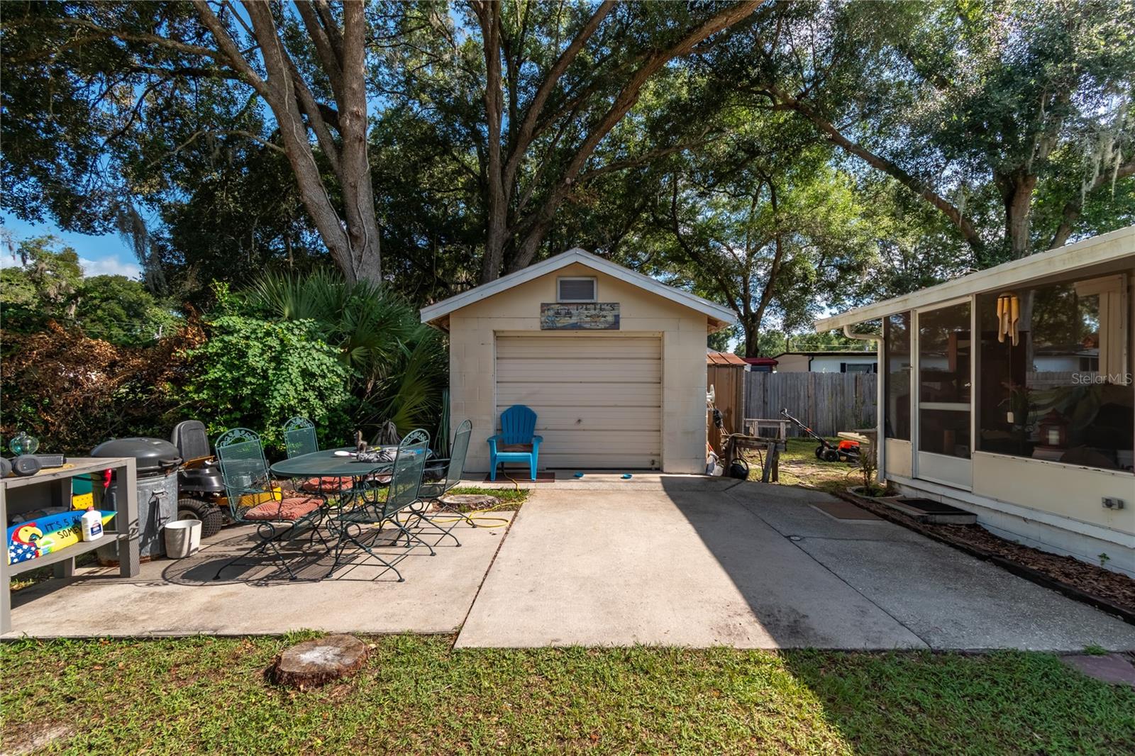 WOODS & LAKES - Residential
