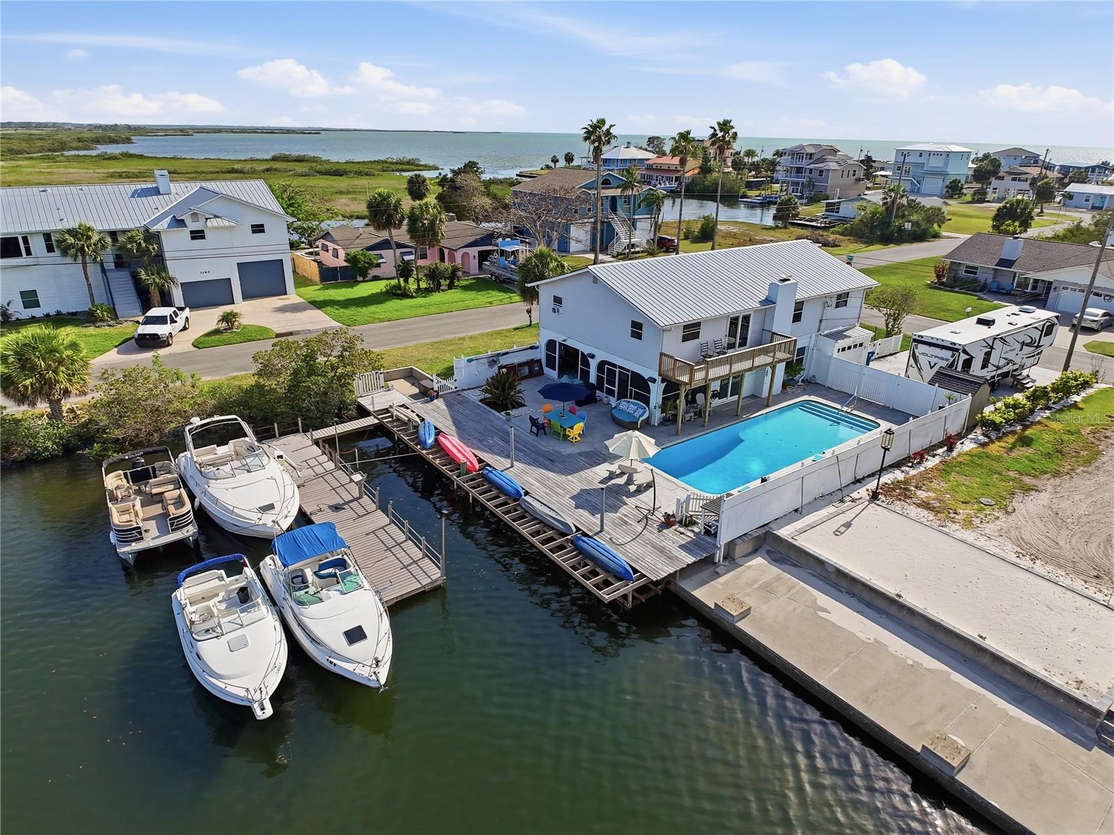 HERNANDO BEACH - Residential