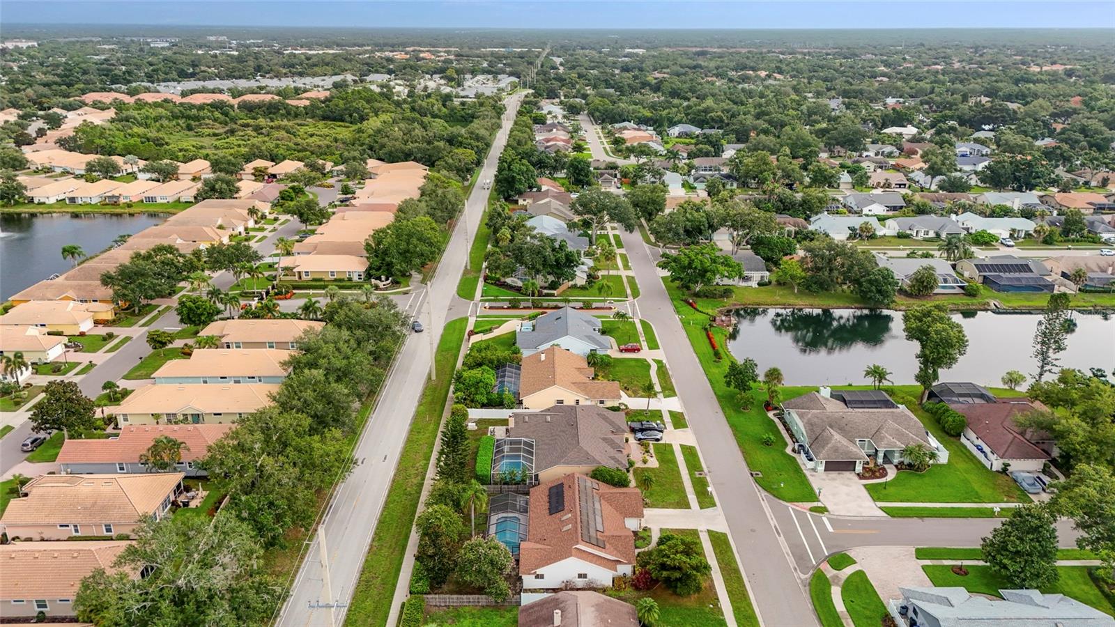 EMERALD GARDENS - Residential