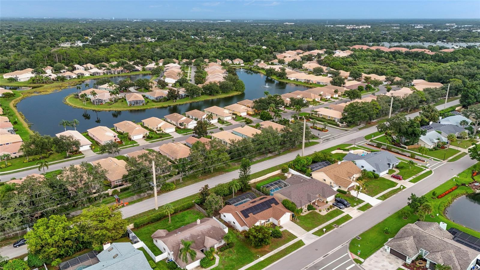EMERALD GARDENS - Residential