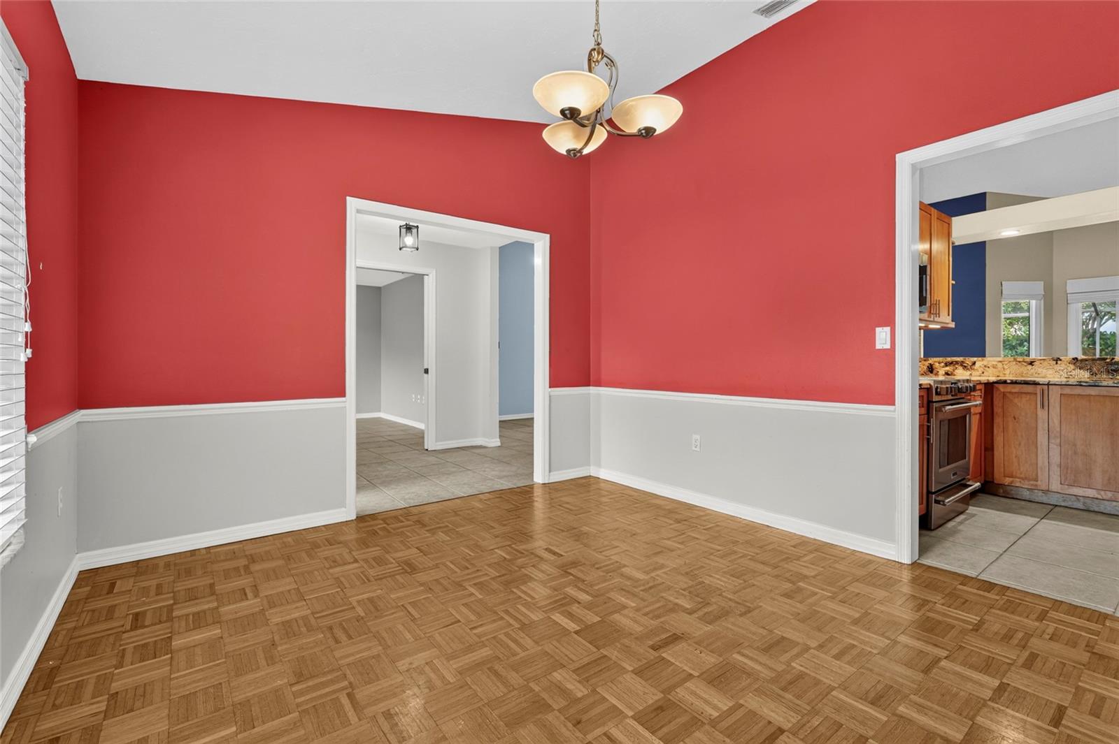 EMERALD GARDENS - Residential