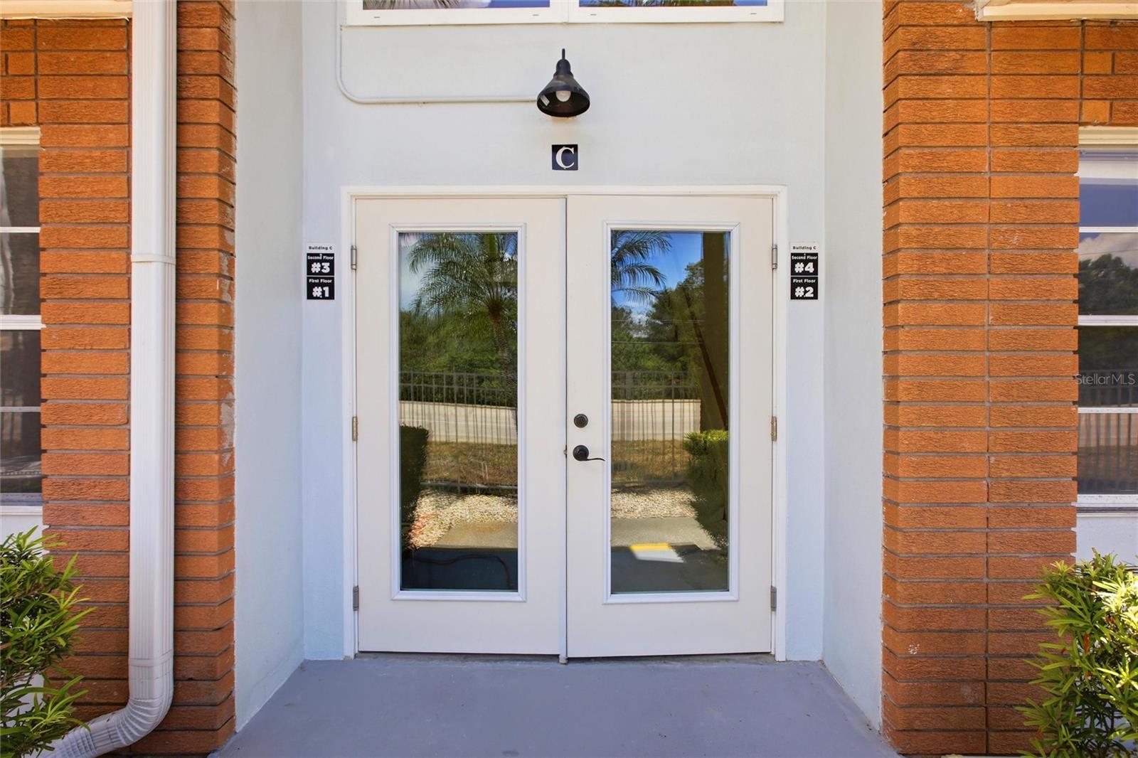 EDGEWATER MANOR - Residential