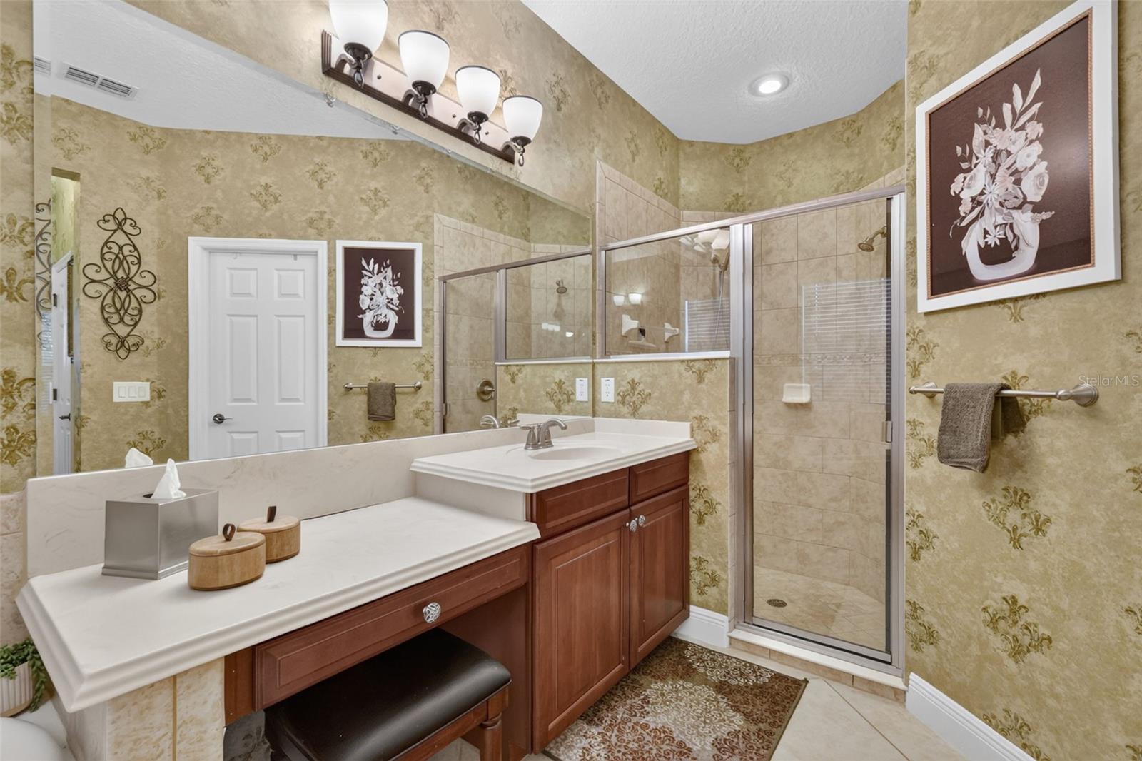 LOCH LEVEN ESTATES PH 05 - Residential