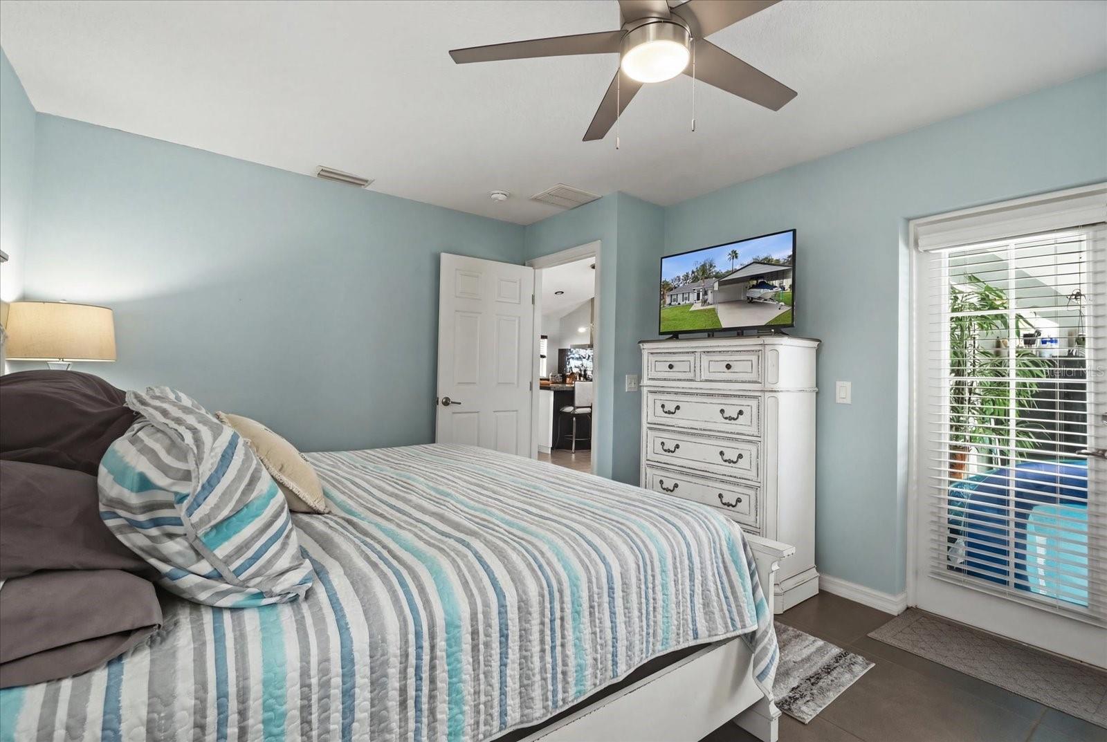CONNELL LAKE ESTATES - Residential