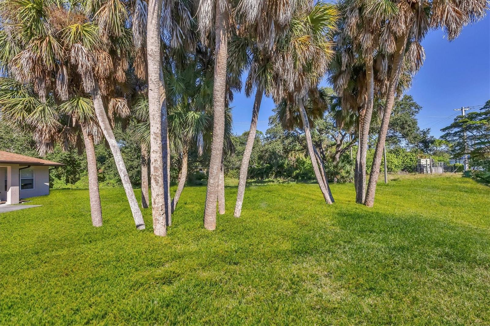 ROTONDA WEST PEBBLE BEACH - Residential Income
