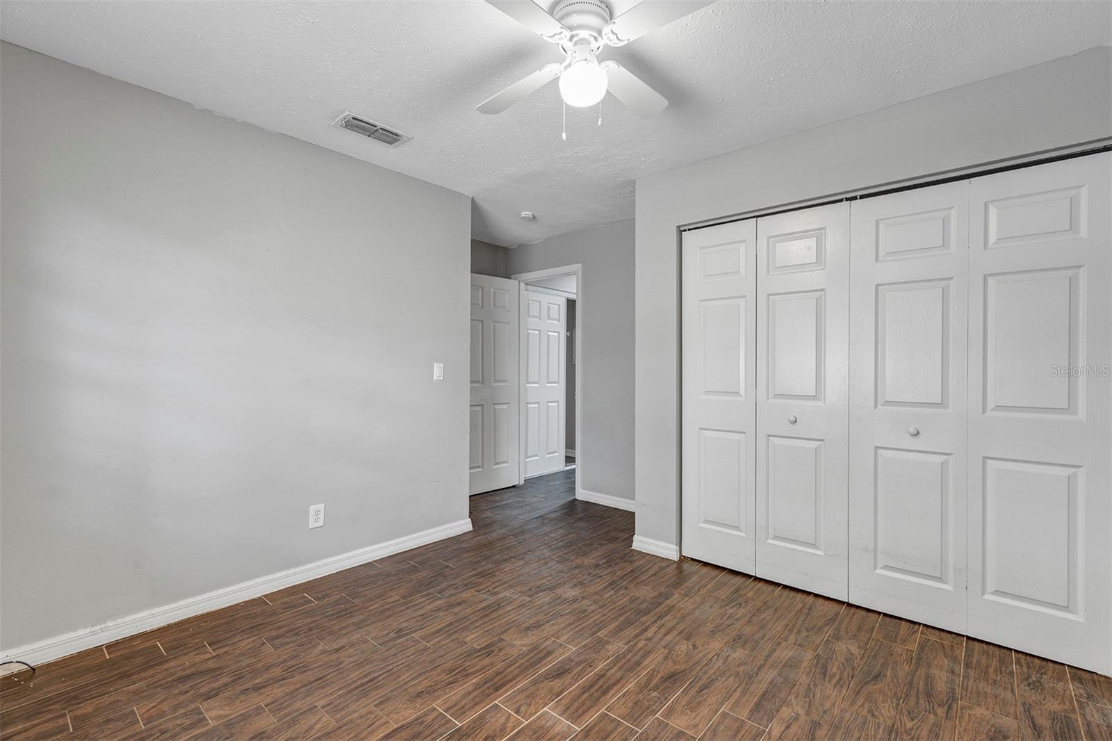 CITRUS PARK - Residential Income