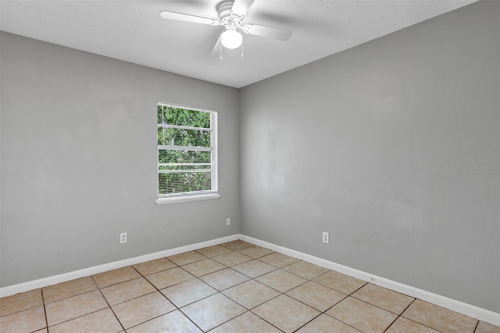 CITRUS PARK - Residential Income
