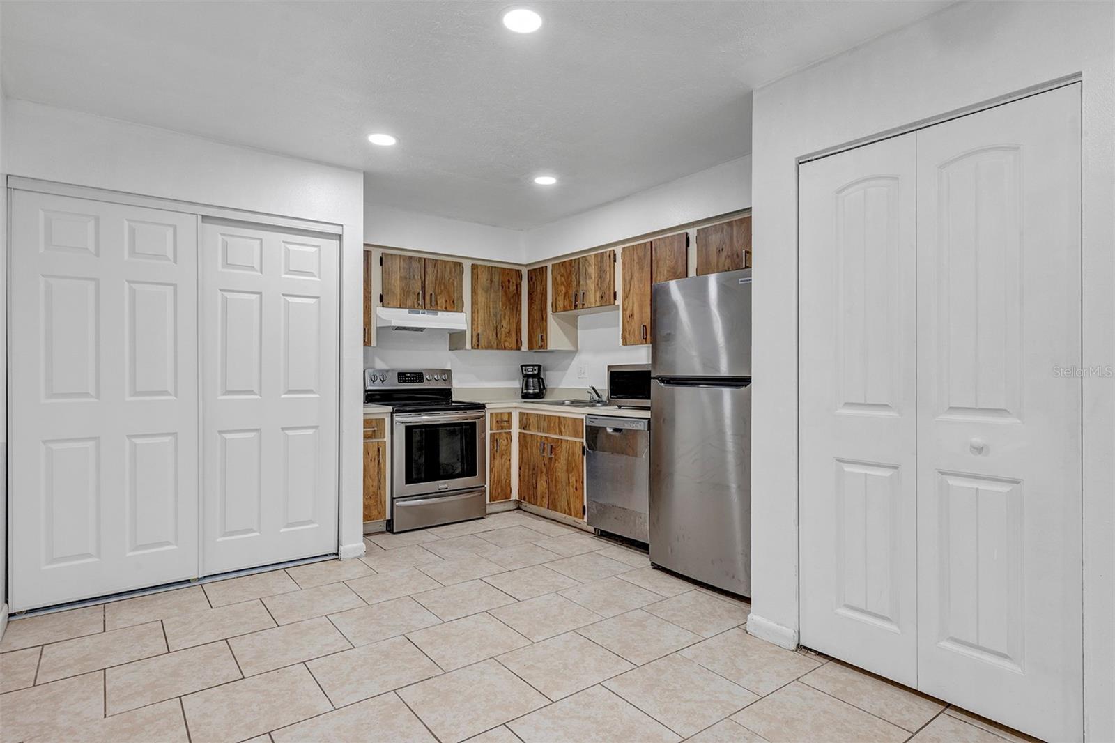 CITRUS PARK - Residential Income