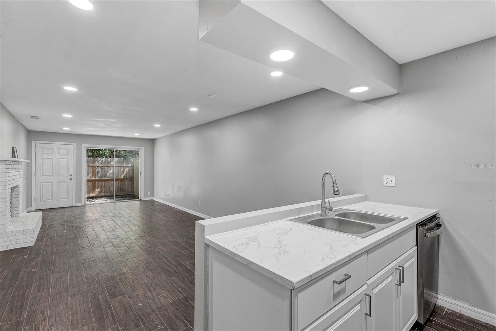 CITRUS PARK - Residential Income